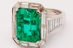 EM Cut Emerald Vintage Ring with Baguettes
