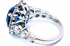 Cushion-Sapphire-Halo-3